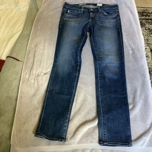 AG Adriano Goldschmied  The Stilt Cigarette Leg Jeans. Size 27R.